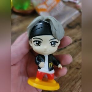 BTS BT21 Tinytan McDonald's V Figure